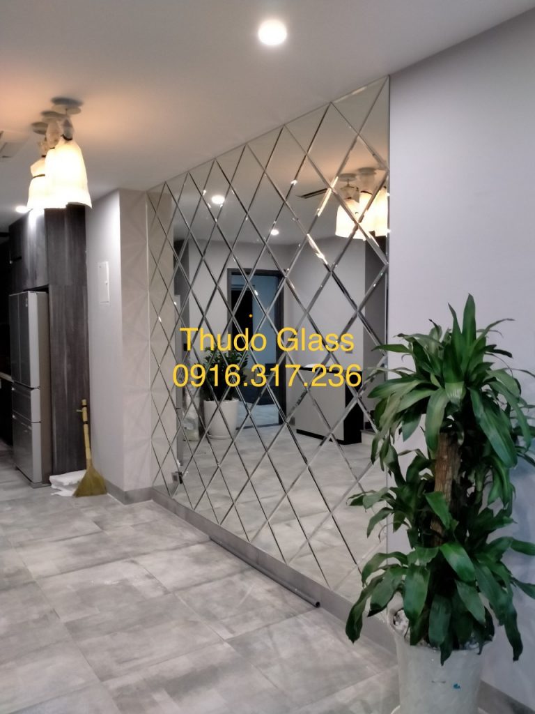 gương dán tường phòng khách gương dán tường phòng khách