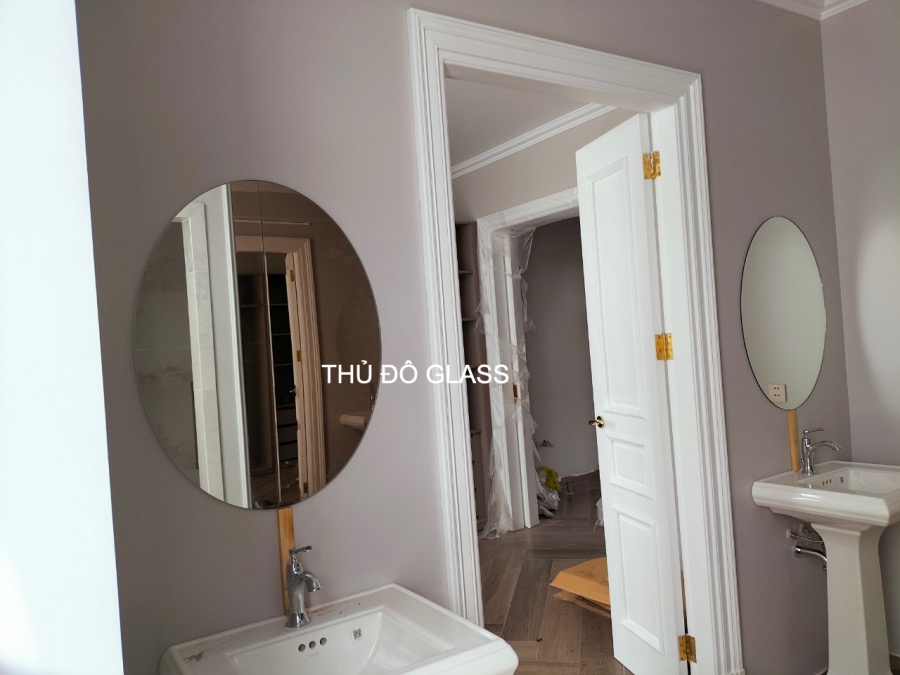 Gương dán tường phòng tắm nhà vệ sinh Hà Nội