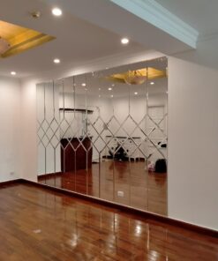 Gương ghép quả trám trang trí phòng khách hiện đại sang trọng, đẳng cấp