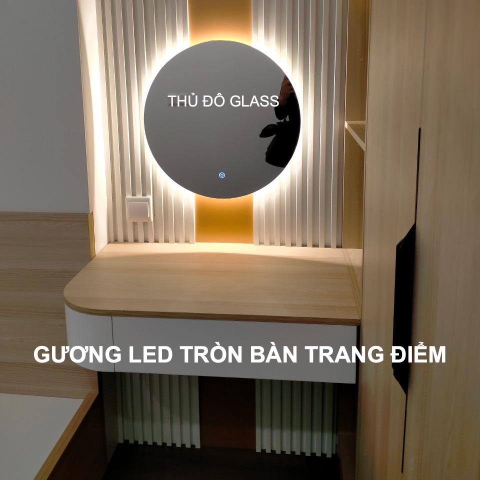 Gương led tròn bàn trang điểm có đèn treo tường