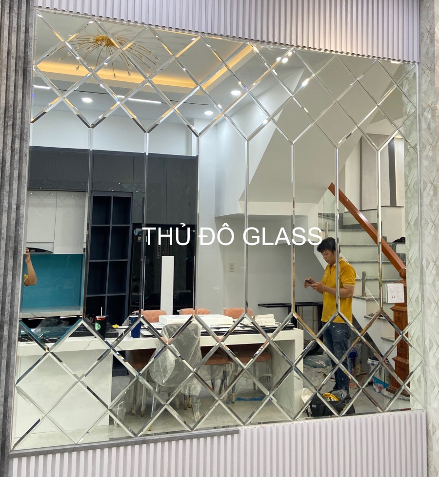 Gương quả trám trang trí ghép dán tường nghệ thuật