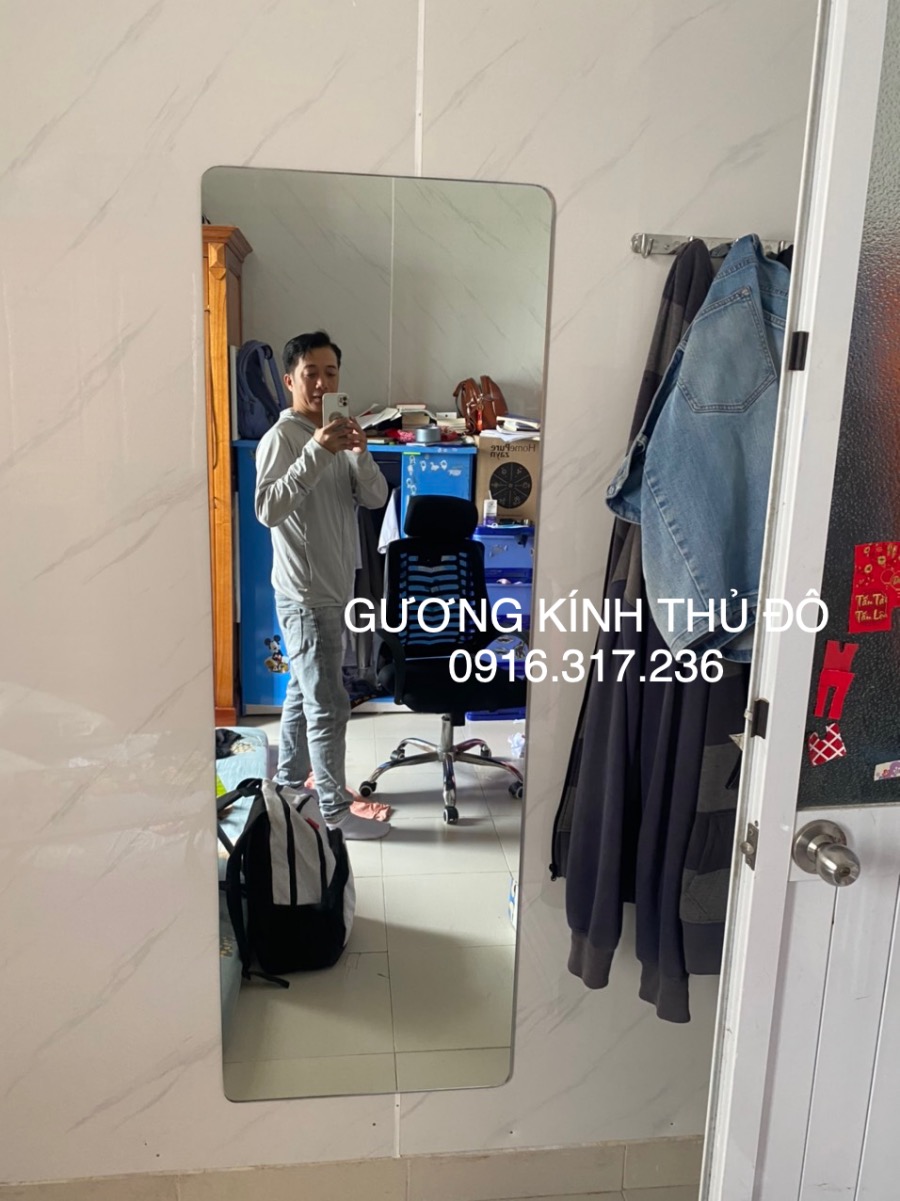 Gương soi toàn thân dán tường giá rẻ