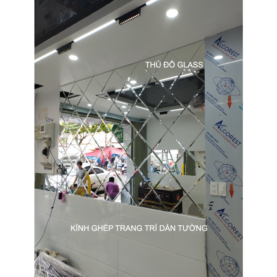 Kính thủy ghép trang trí dán tường quận Bình Thạnh TPHCM Kính thủy ghép trang trí dán tường quận Bình Thạnh TPHCM