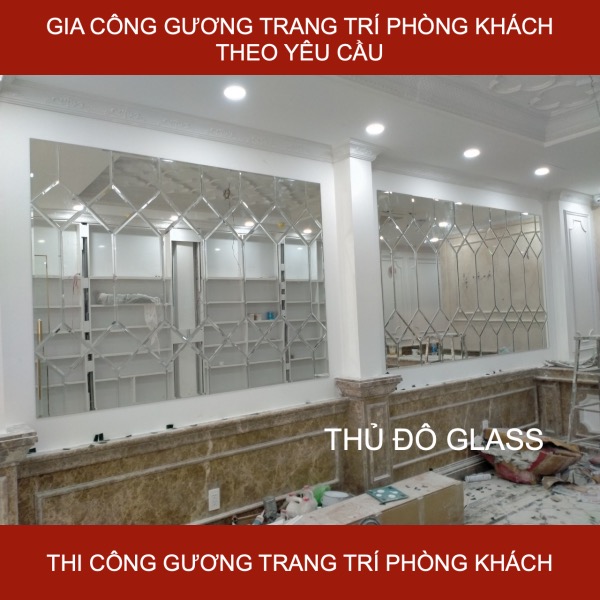 Thi công lắp gương trang trí phòng khách theo yêu cầu